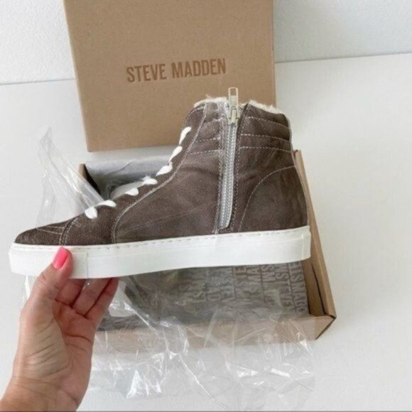 NEW Steve Madden Studded Suede Leather High-top Sneakers Grey 8.5 - Picture 5 of 11